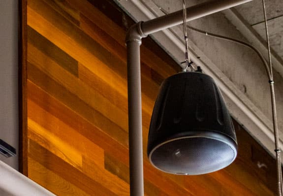 restaurant bar audio streaming